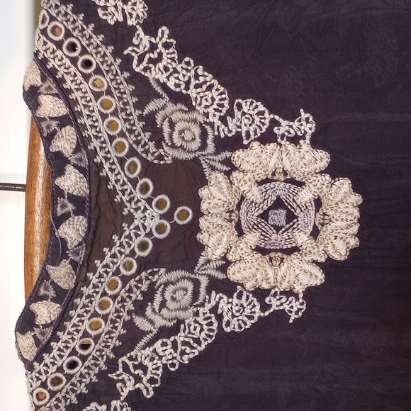 Johnny Was Tunic - Picture 8 of 8